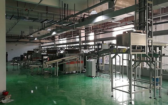 High-speed weighing stereo bag production line